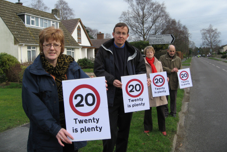 Sandra Gidley, Martin Tod, Pam Holden-Brown, Alan Broadhurst campaigning for 20 mph limit in Chandler's Ford
